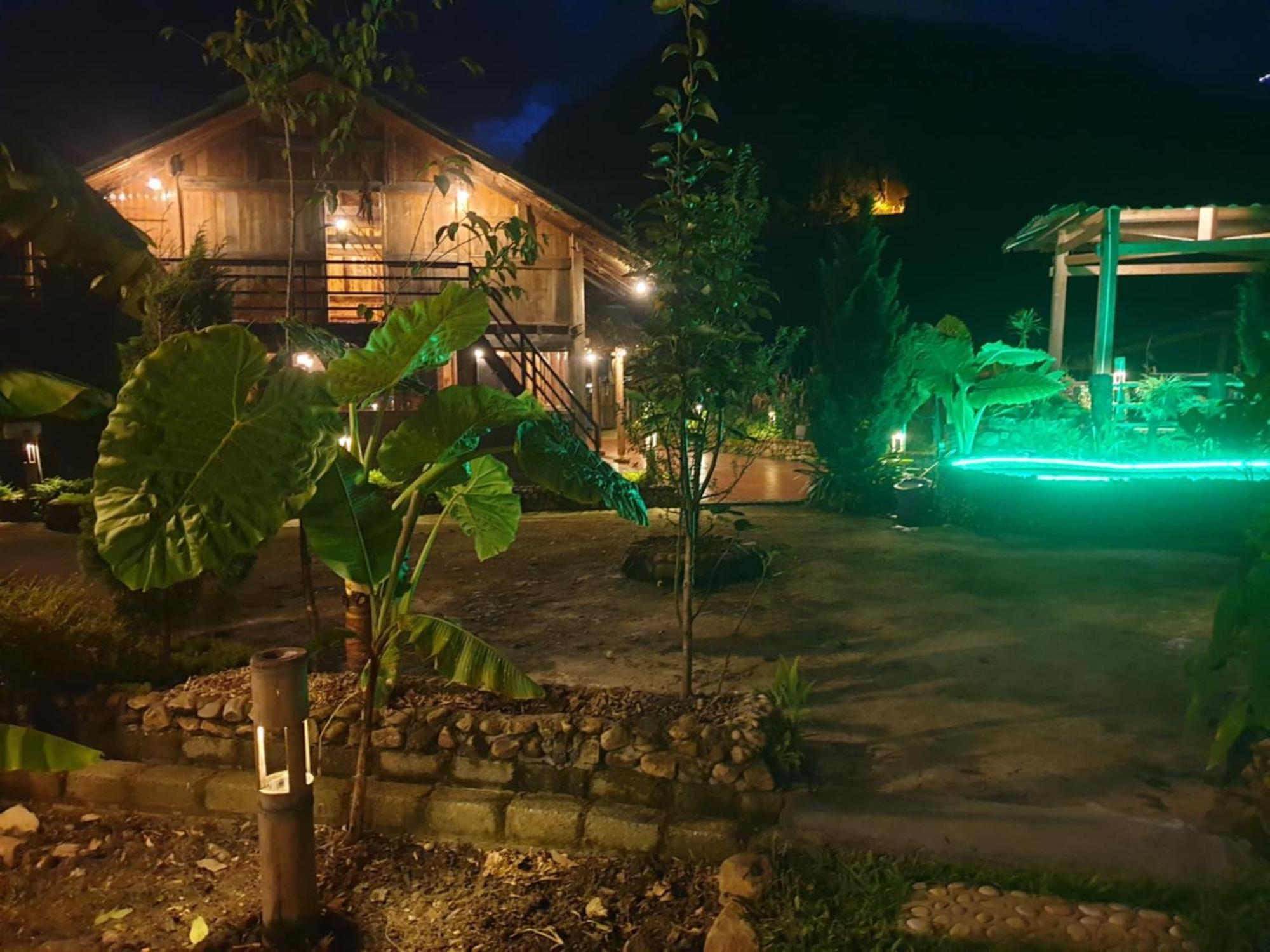 Eco Rice Fields House Hostel Sapa Exterior photo